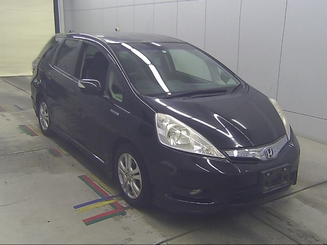 70340 Honda Fit shuttle GP2 2012 г. (Honda Kansai)